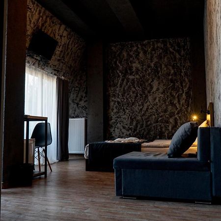 Old Tbilisi Terrace Hotel ภายนอก รูปภาพ