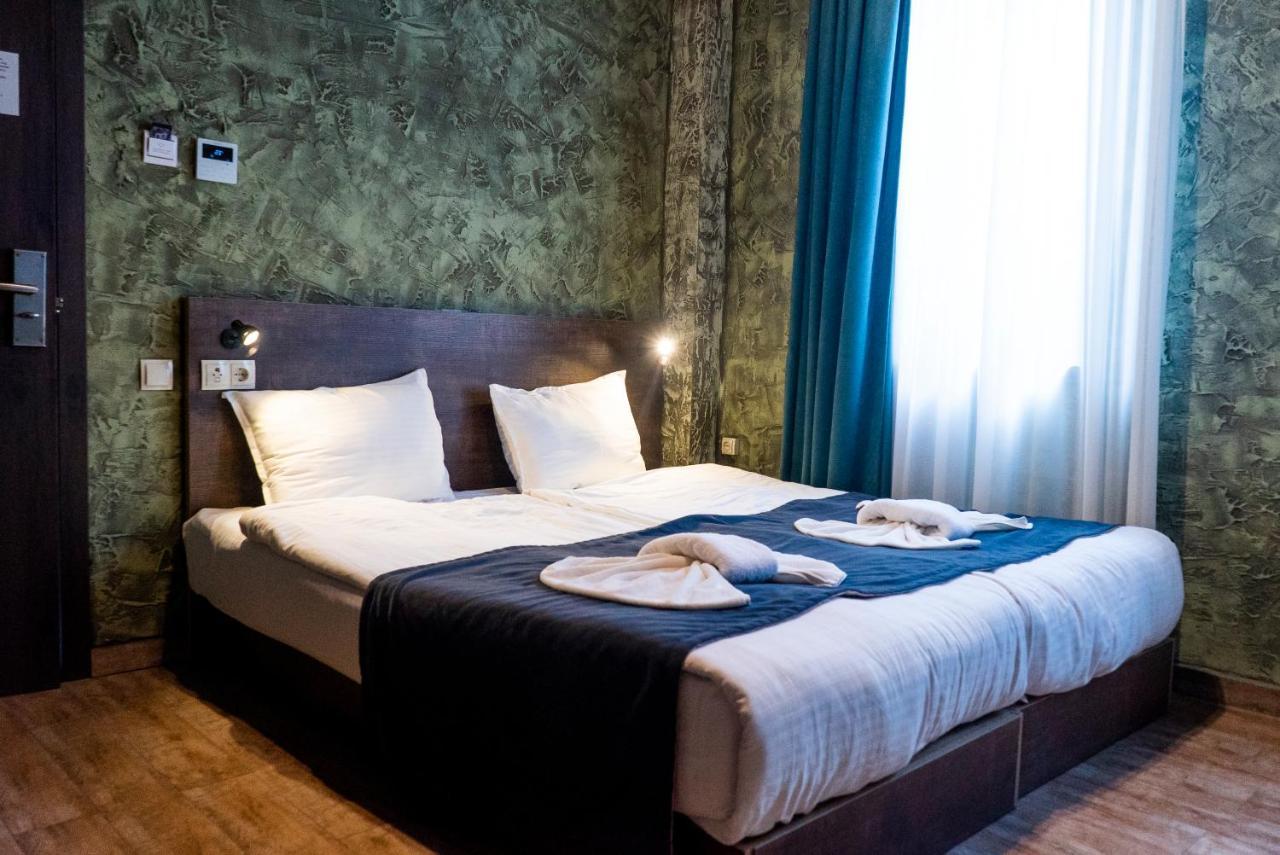 Old Tbilisi Terrace Hotel ภายนอก รูปภาพ