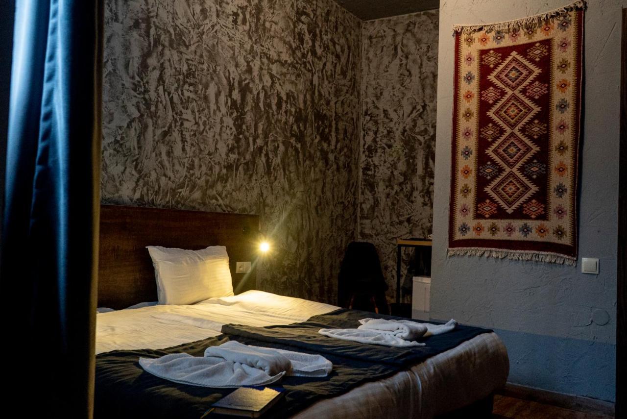 Old Tbilisi Terrace Hotel ภายนอก รูปภาพ
