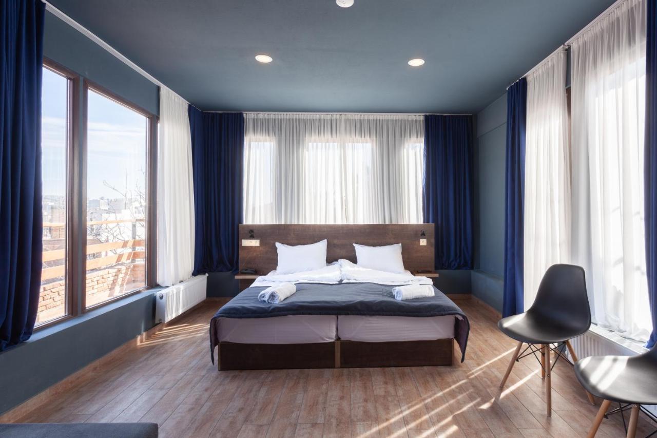 Old Tbilisi Terrace Hotel ภายนอก รูปภาพ